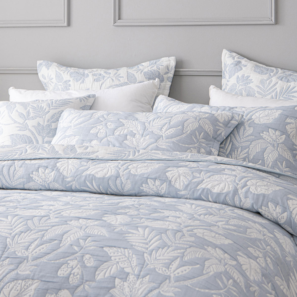 Bianca Laurieton Blue Jacquard Botanical Bedspread Set King